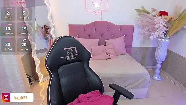 kendra tay online show from March 25, 2026, 3:56 am