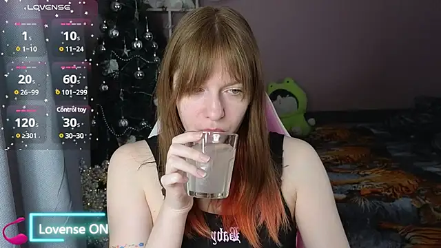 Snapshot of CassieJuice69 chatting on January 22, 2025, 10:59 pm CassieJuice69 online show from January 22, 2025, 10:59 pm