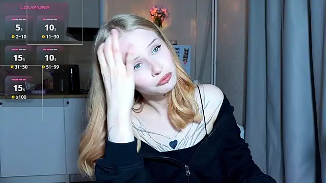 Snapshot of lisa_barbie chatting on April 18, 2026, 7:07 pm lisa barbie online show from April 18, 2026, 7:07 pm