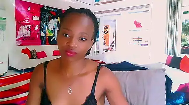 Snapshot of EbonyCreamy69 chatting on December 23, 2024, 12:46 am EbonyCreamy69 online show from December 23, 2024, 12:46 am