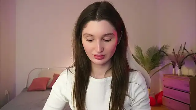 tender babyy online show from March 14, 2025, 9:24 am