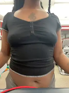 ebonycatlisaaaalime online show from January 12, 2025, 7:32 am