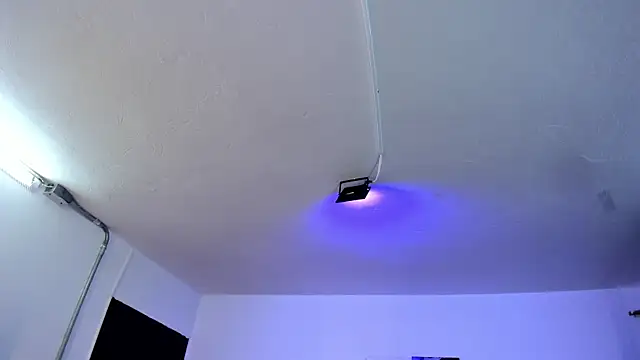 Amy Kiitty  online show from September 11, 2025, 12:27 pm