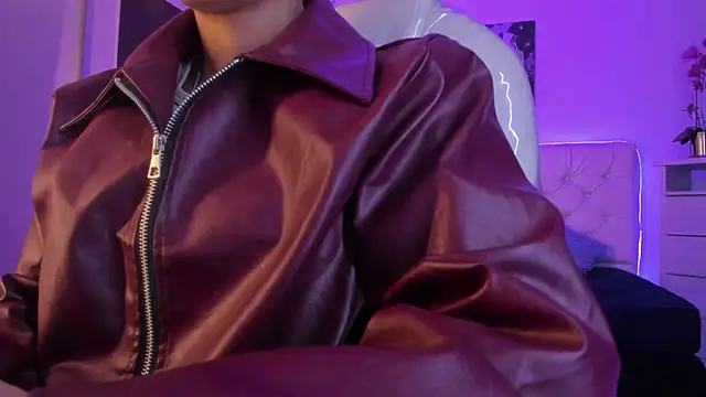 Snapshot of Amy_Kiitty_ chatting on February 13, 2026, 1:07 pm Amy Kiitty online show from February 13, 2026, 1:07 pm