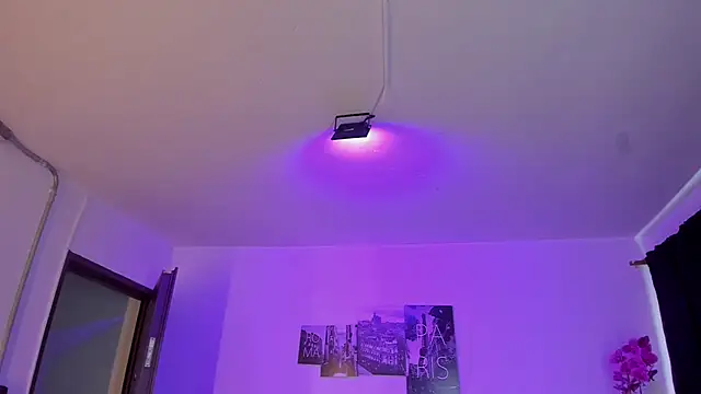 Snapshot of Amy_Kiitty_ chatting on February 26, 2026, 12:59 pm Amy Kiitty online show from February 26, 2026, 12:59 pm