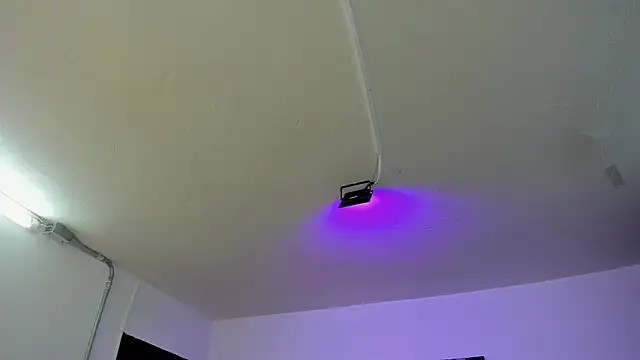 Snapshot of Amy_Kiitty_ chatting on February 28, 2026, 1:01 pm Amy Kiitty online show from February 28, 2026, 1:01 pm