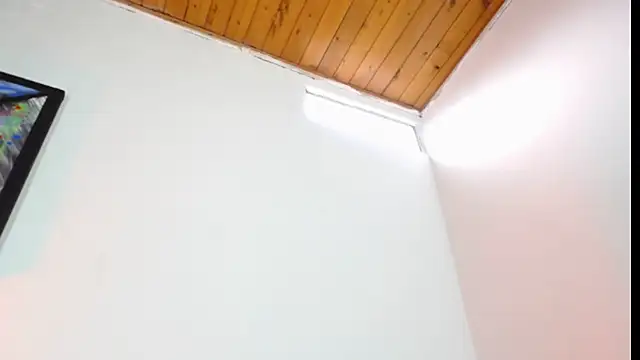 Iivana 19 online show from February 27, 2025, 9:58 pm