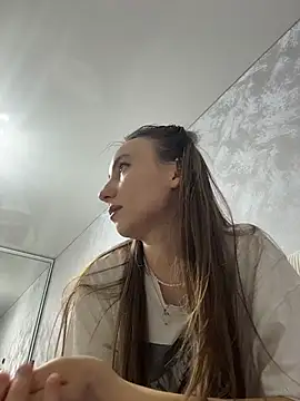 Snapshot of viviandaimond1 chatting on November 30, 2025, 9:41 pm viviandaimond1 online show from November 30, 2025, 9:41 pm