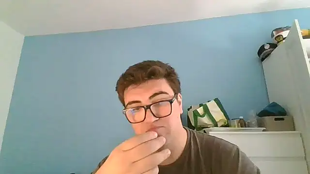 sorolla12 online show from April 7, 2026, 3:01 pm