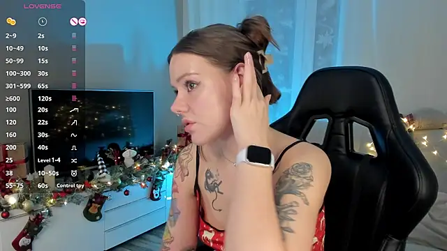 Marta May  online show from December 15, 2024, 7:42 pm