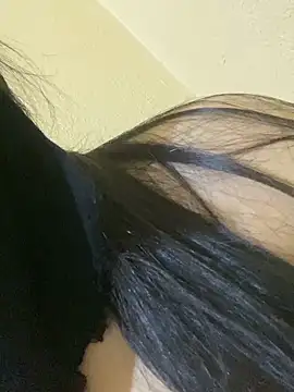 Snapshot of Cameelia chatting on January 7, 2026, 2:19 pm Cameelia online show from January 7, 2026, 2:19 pm