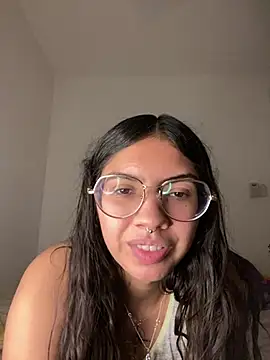 Snapshot of Argentiiniita chatting on December 11, 2024, 1:37 am Argentiiniita online show from December 11, 2024, 1:37 am