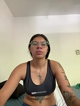 Snapshot of Argentiiniita chatting on February 3, 2025, 2:24 pm Argentiiniita online show from February 3, 2025, 2:24 pm