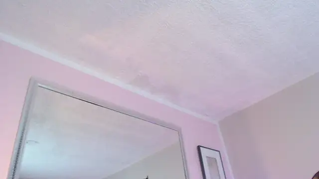 Ivyy Crystal online show from September 23, 2025, 9:18 pm