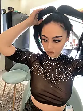 Snapshot of Gya_Rue chatting on March 14, 2025, 10:50 am Gya Rue online show from March 14, 2025, 10:50 am