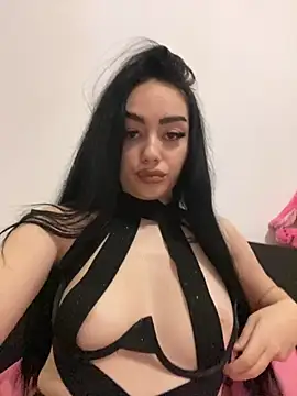 Snapshot of Gya_Rue chatting on November 16, 2025, 11:43 pm Gya Rue online show from November 16, 2025, 11:43 pm