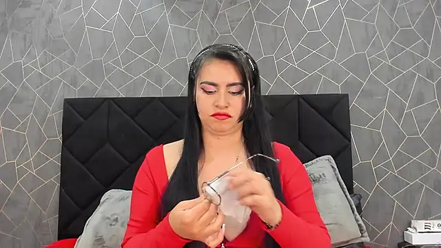 NicoleJonss online show from February 27, 2025, 3:14 am