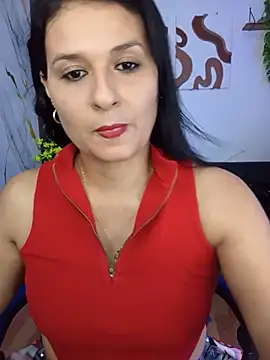 Snapshot of elena_jonees chatting on July 7, 2026, 8:46 pm elena jonees online show from July 7, 2026, 8:46 pm