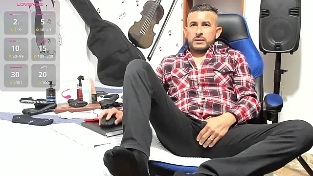 Yeol King online show from January 24, 2025, 6:25 pm