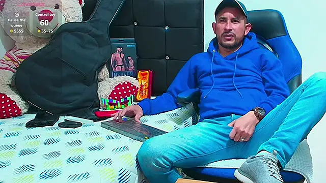 Yeol King online show from October 16, 2025, 6:53 pm