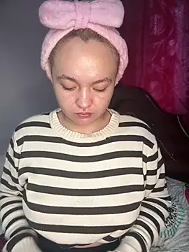 Naiara Sex  online show from April 15, 2026, 6:37 pm