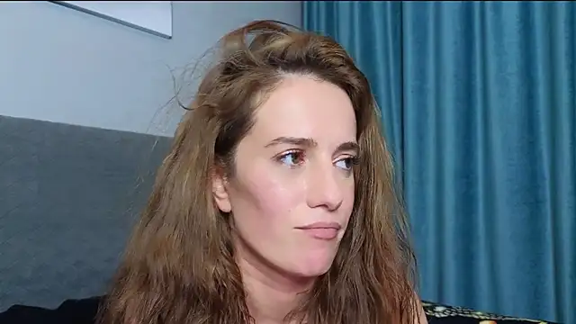 ElizaaXO online show from December 25, 2024, 11:42 pm