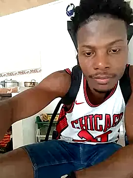 DalianHR33 online show from December 19, 2025, 1:34 am