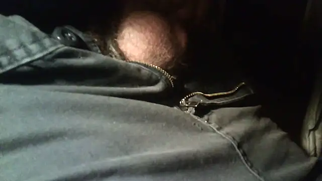 Snapshot of oliveirinhafotografo chatting on January 24, 2025, 10:19 pm oliveirinhafotografo online show from January 24, 2025, 10:19 pm