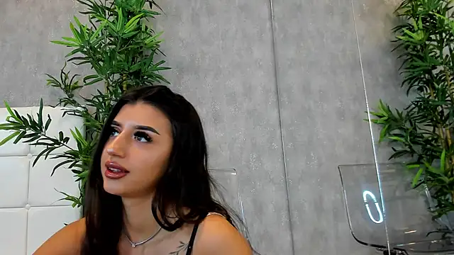 KatelynSparks online show from February 21, 2025, 6:29 am