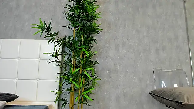 KatelynSparks online show from March 17, 2025, 10:06 am