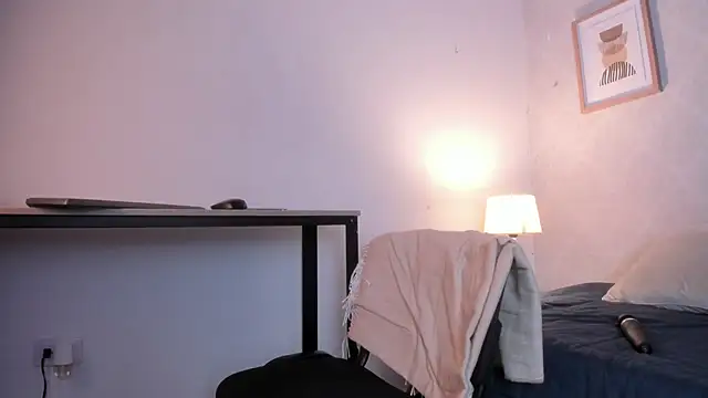 Caroline dh online show from February 10, 2026, 10:52 am