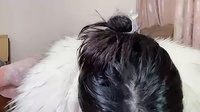 Lili-2 online show from February 22, 2025, 4:09 pm