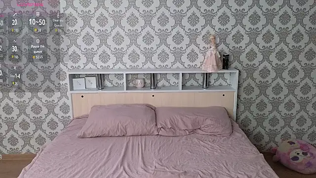 Snapshot of Betty_Blamee chatting on February 21, 2026, 9:21 am Betty Blamee online show from February 21, 2026, 9:21 am