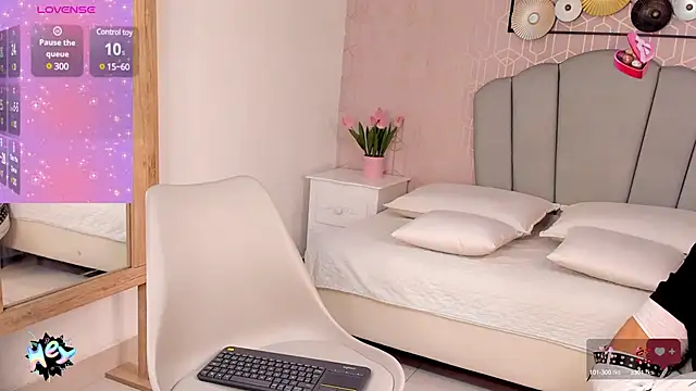 Snapshot of Paige_smith chatting on January 12, 2025, 1:27 pm Paige smith online show from January 12, 2025, 1:27 pm