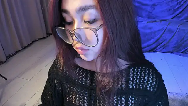 Yuriko May online show from January 30, 2025, 3:40 pm