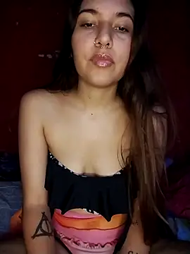 Snapshot of Cloeegoth chatting on February 19, 2025, 4:22 pm Cloeegoth online show from February 19, 2025, 4:22 pm