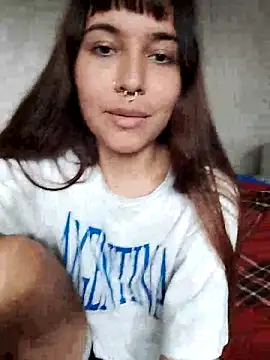 Snapshot of Cloeegoth chatting on March 16, 2025, 8:21 pm Cloeegoth online show from March 16, 2025, 8:21 pm