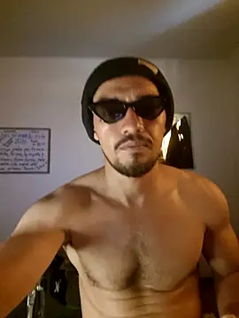 coqueto1210 online show from March 29, 2026, 4:40 pm