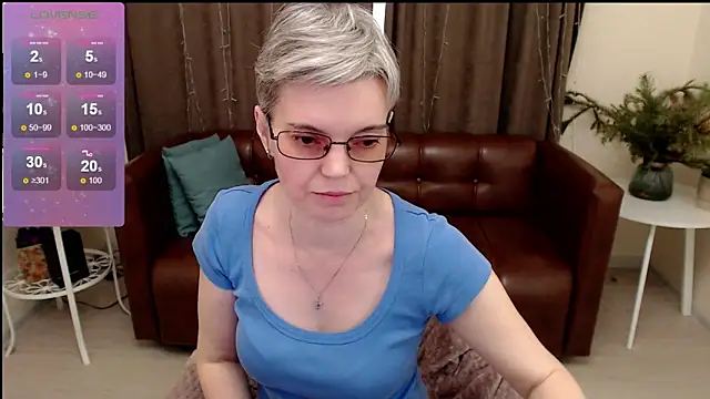 Cutie Erikaa1 online show from January 17, 2025, 8:34 am