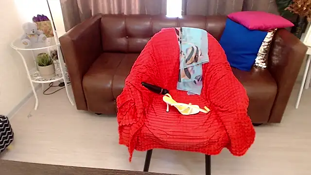 Cutie Erikaa1 online show from March 16, 2025, 5:36 am