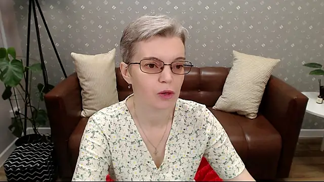 Cutie Erikaa1 online show from September 25, 2025, 2:26 am