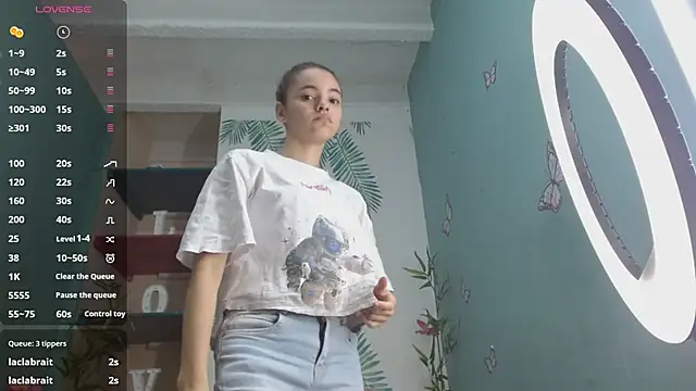 Snapshot of Mia-kalinfa chatting on December 9, 2024, 12:30 pm Mia-kalinfa online show from December 9, 2024, 12:30 pm