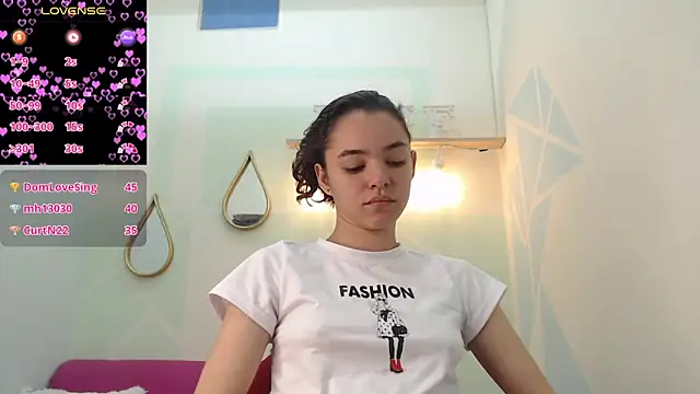 Snapshot of Mia-kalinfa chatting on January 18, 2025, 3:38 pm Mia-kalinfa online show from January 18, 2025, 3:38 pm