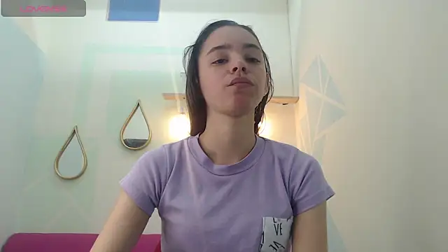 Snapshot of Mia-kalinfa chatting on January 22, 2025, 3:40 pm Mia-kalinfa online show from January 22, 2025, 3:40 pm