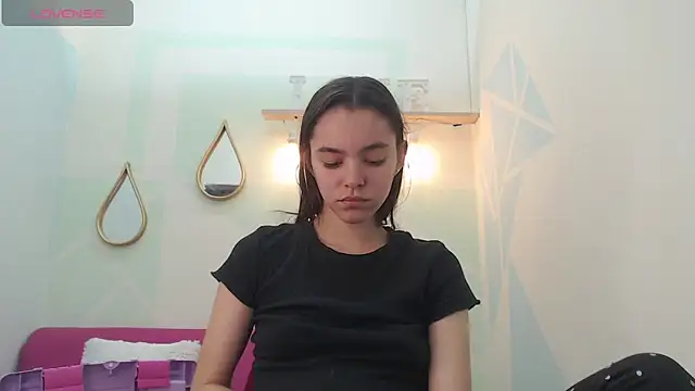 Snapshot of Mia-kalinfa chatting on February 4, 2025, 3:15 pm Mia-kalinfa online show from February 4, 2025, 3:15 pm