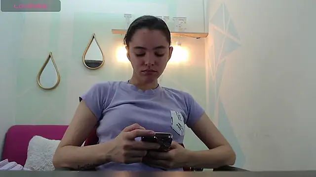 Snapshot of Mia-kalinfa chatting on March 18, 2025, 12:58 pm Mia-kalinfa online show from March 18, 2025, 12:58 pm