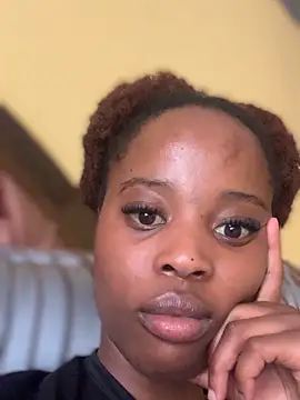 Snapshot of BlvckVixen chatting on March 13, 2026, 12:45 pm BlvckVixen online show from March 13, 2026, 12:45 pm