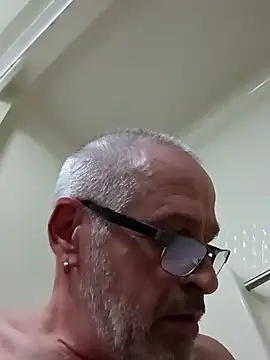 geilerschwanz64 online show from January 28, 2025, 3:47 am