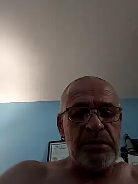 geilerschwanz64 online show from February 28, 2025, 3:48 am