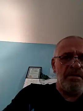 geilerschwanz64 online show from March 9, 2025, 3:16 pm